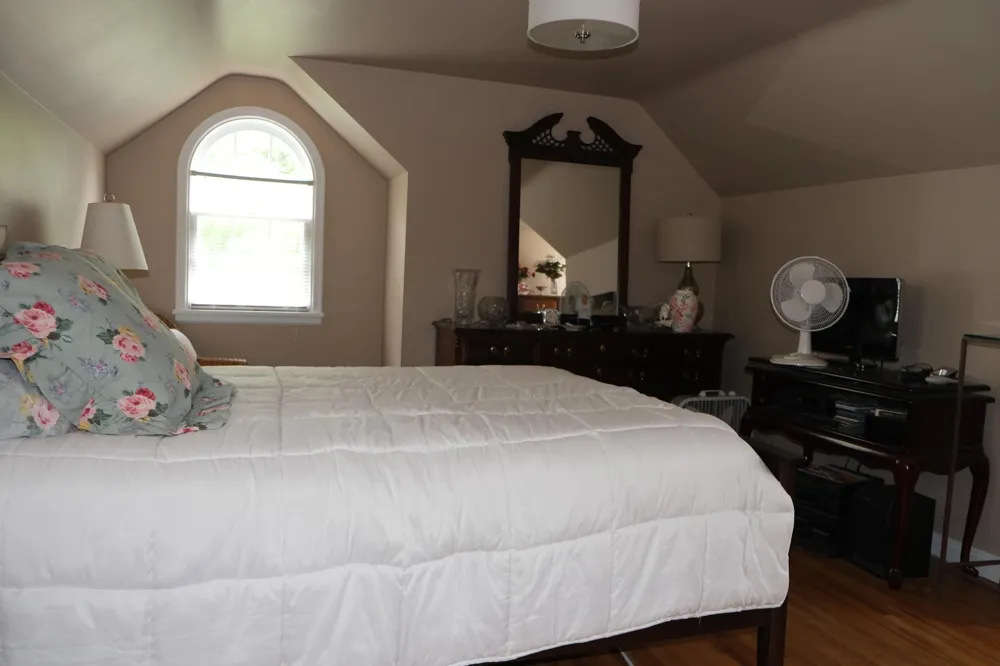 401 Logan Avenue Jackson, MN 56143