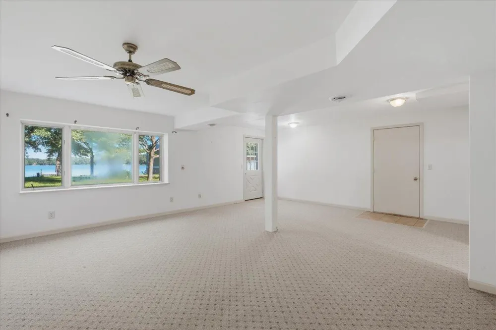796 Magnor Lake Drive Clayton, WI 54004