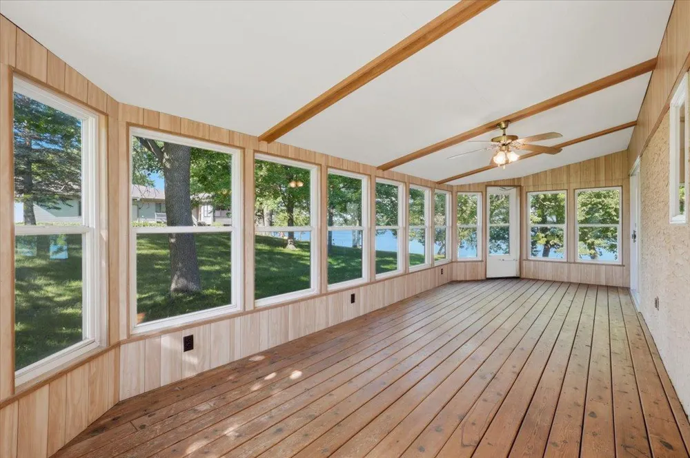 796 Magnor Lake Drive Clayton, WI 54004