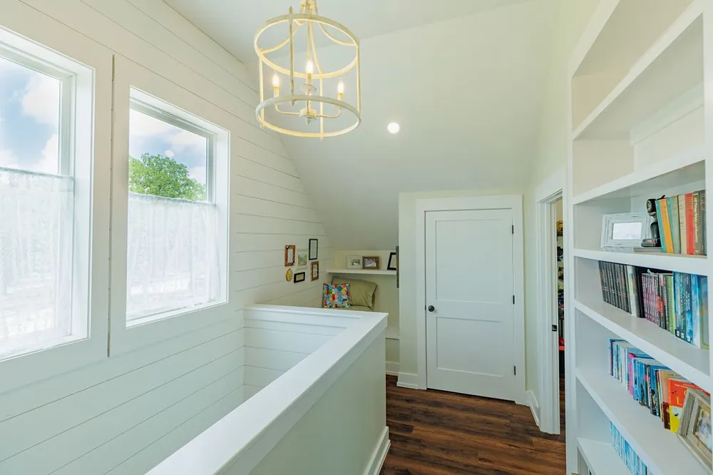 2094 Jim Harry Loop Sunset, TX 76270