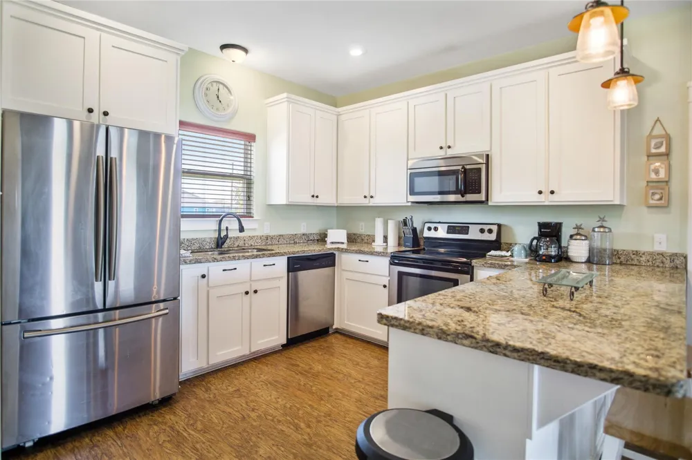988 Gulf Road Crystal Beach, TX 77650