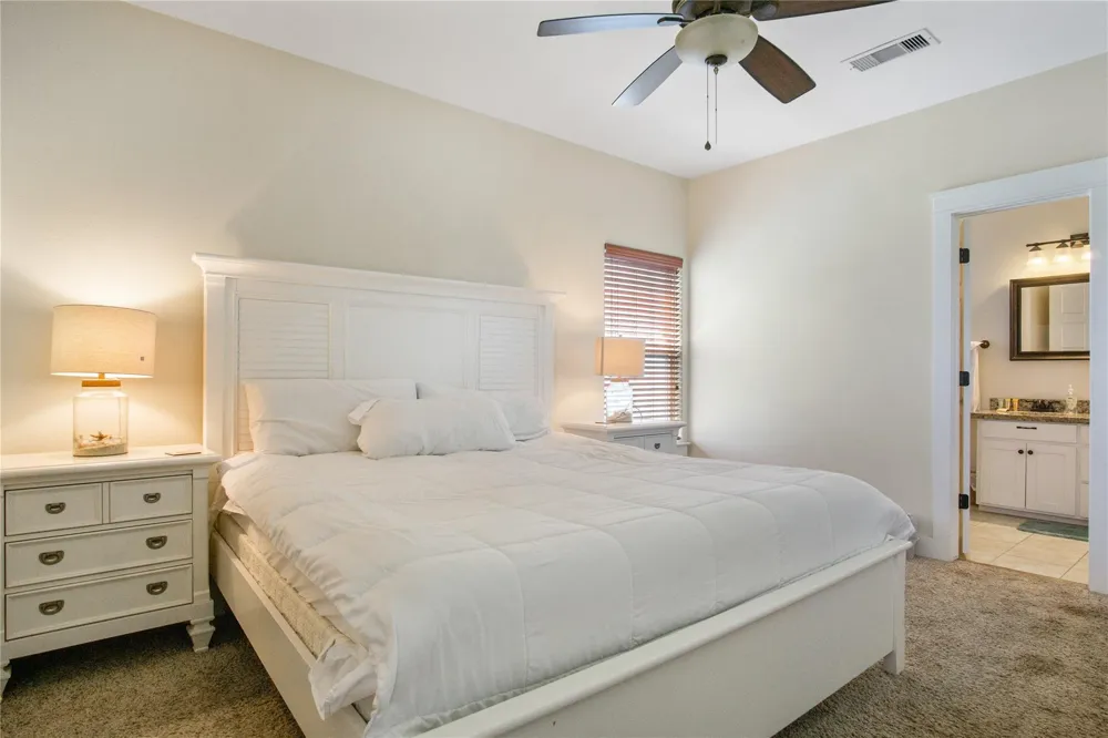 988 Gulf Road Crystal Beach, TX 77650