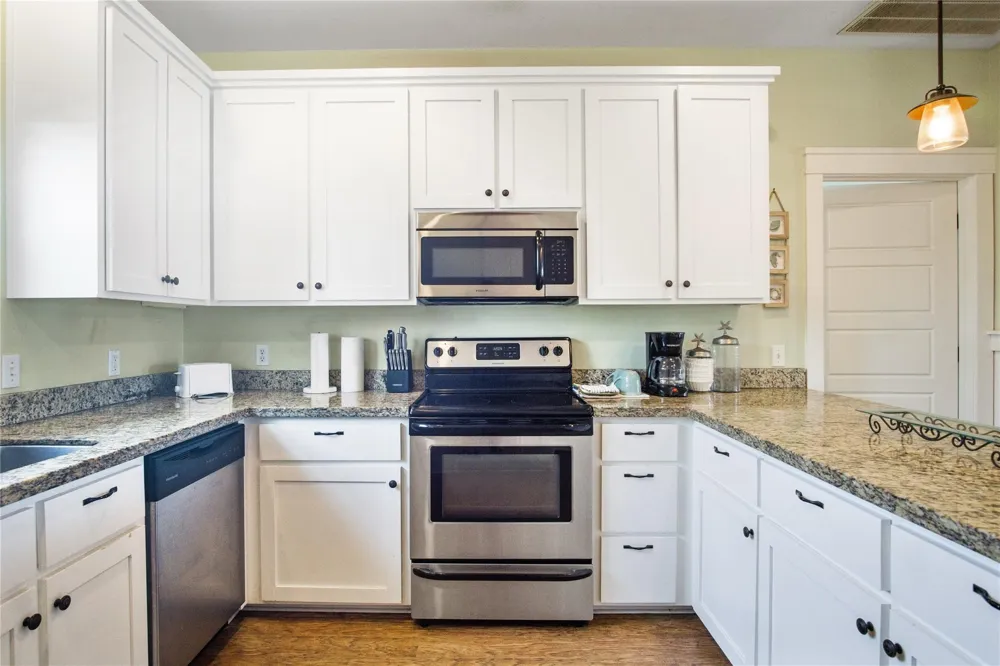 988 Gulf Road Crystal Beach, TX 77650
