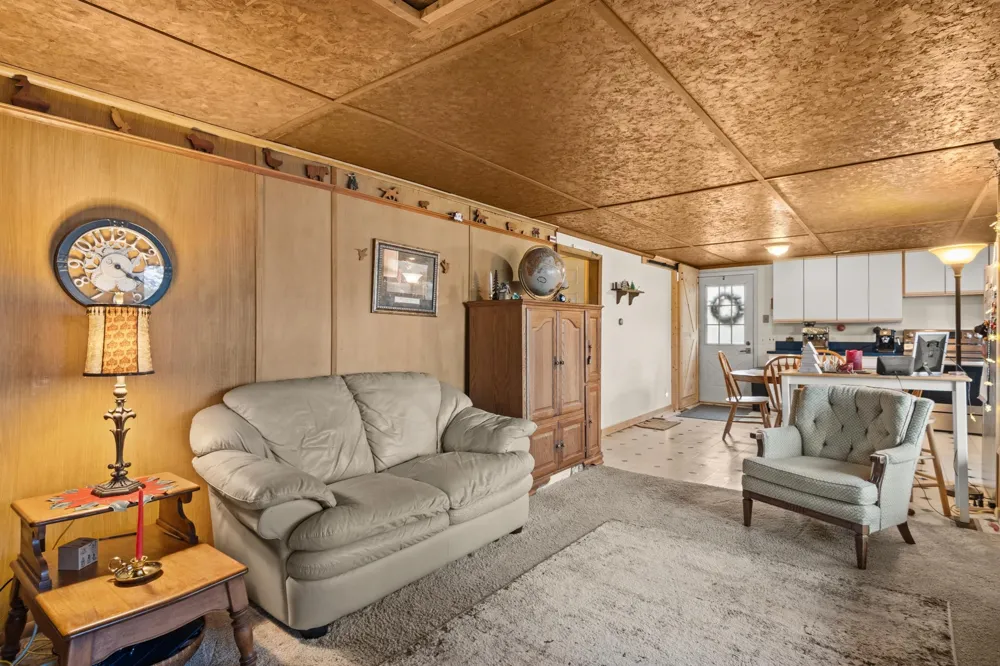 4411 Lakeview Trail East Bay Township, MI 49696