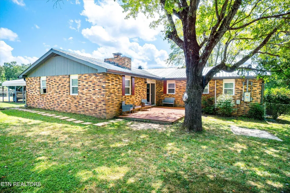 111 Guffey Lane Jamestown, TN 38556
