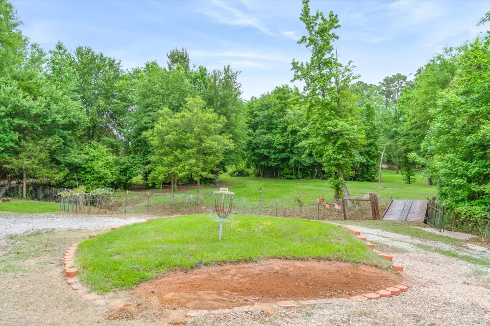10344 Fm 16 W Lindale, TX 75771