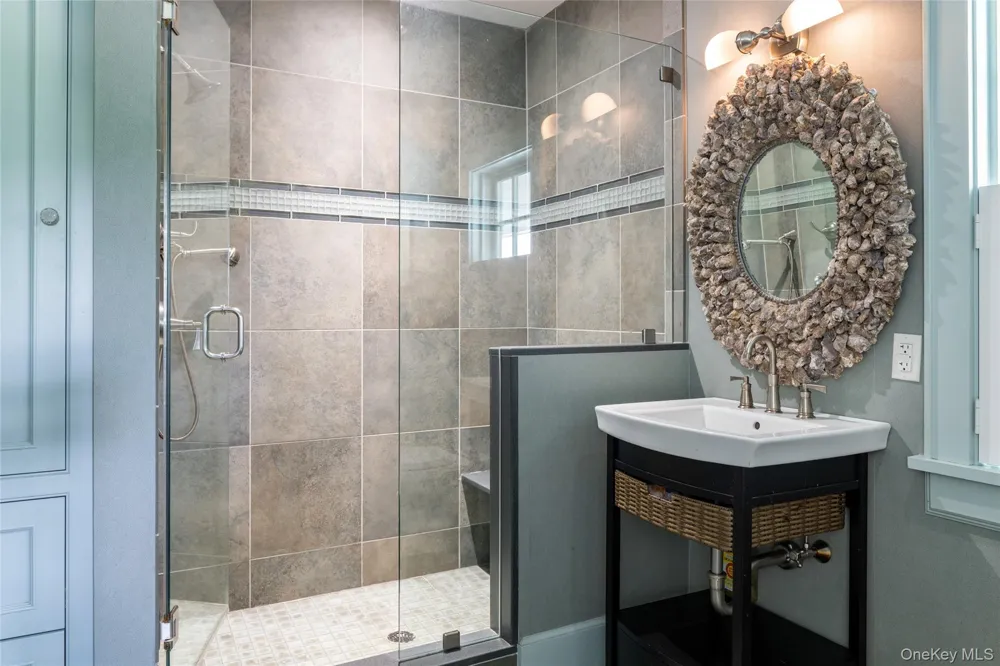87 Hix Avenue Rye, NY 10580