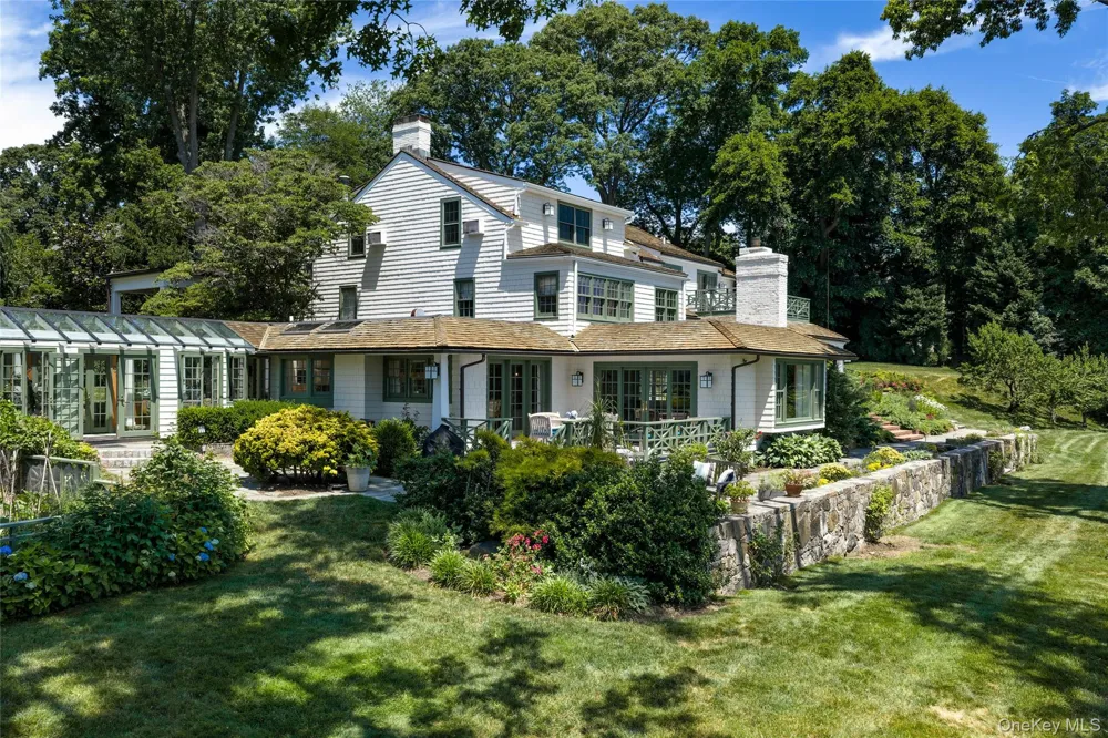 87 Hix Avenue Rye, NY 10580