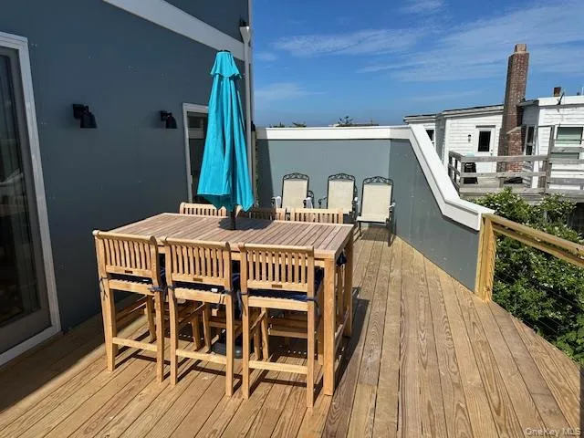 52 Lewis Walk Cherry Grove, NY 11782