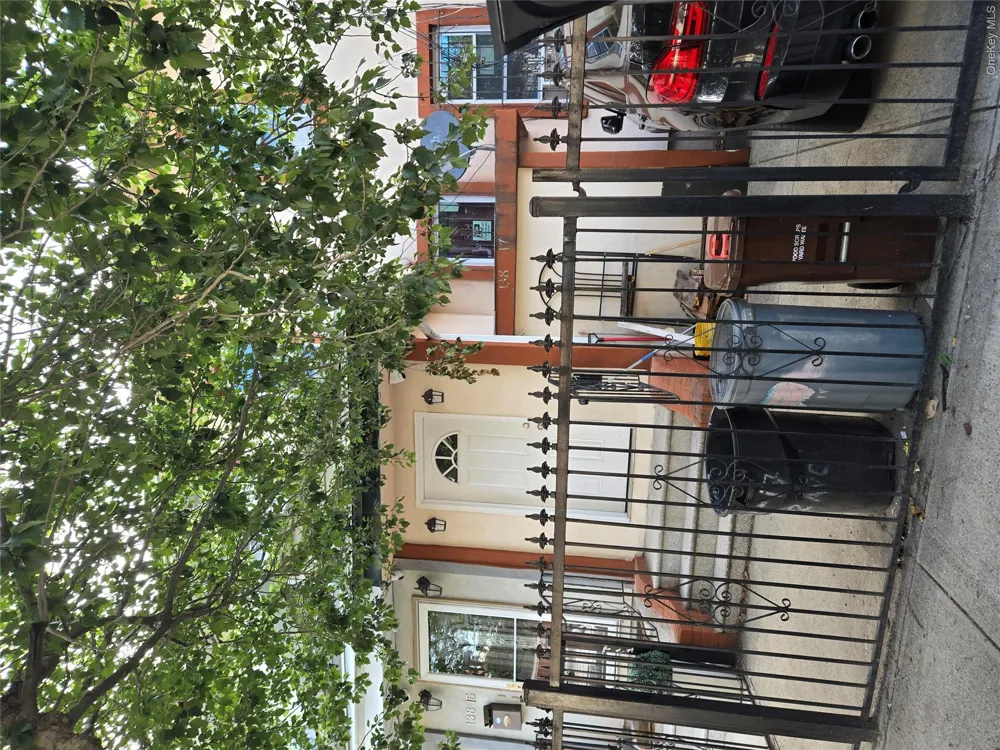 13817 102nd Avenue Jamaica, NY 11435