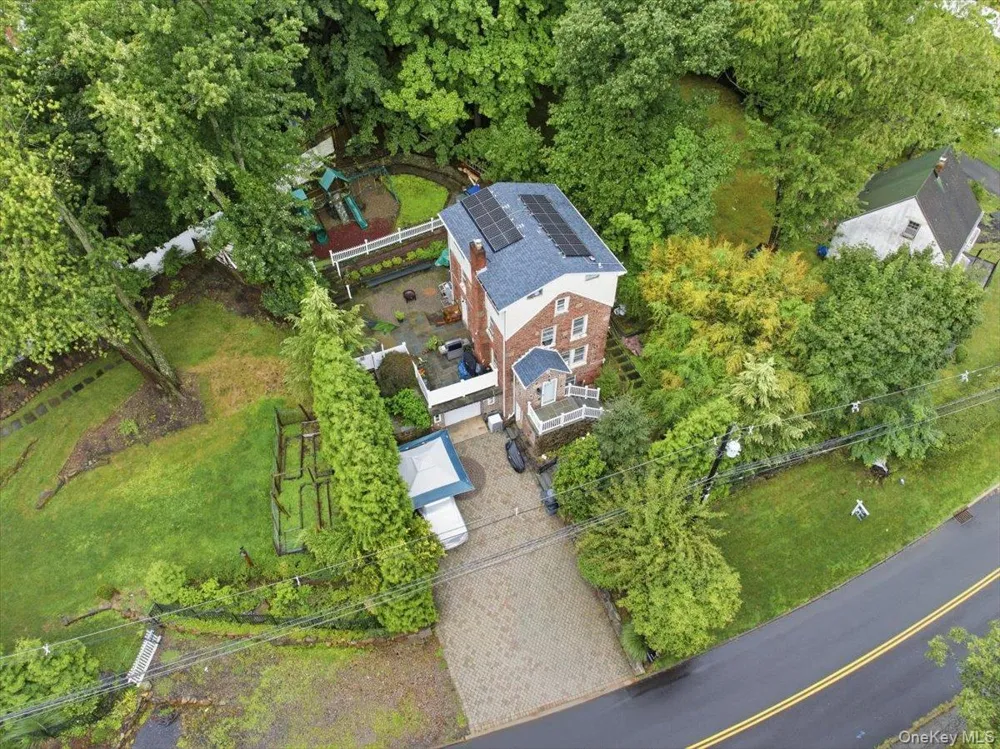 262 Upper Depew Avenue Nyack, NY 10960