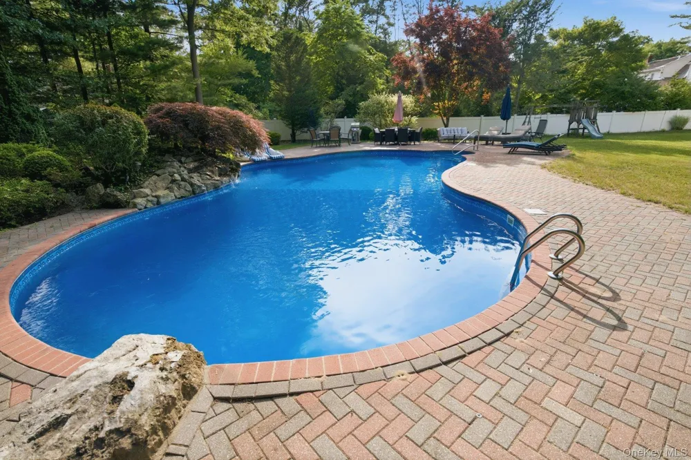 830 Terry Road Hauppauge, NY 11788