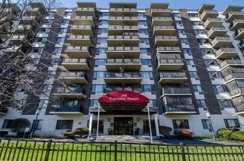 160 ACADEMY STREET #3N
