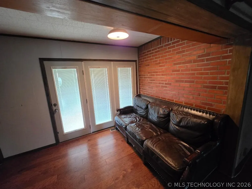 817 W Date Street Okemah, OK 74859