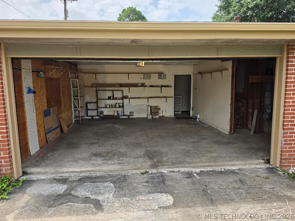 817 W Date Street Okemah, OK 74859