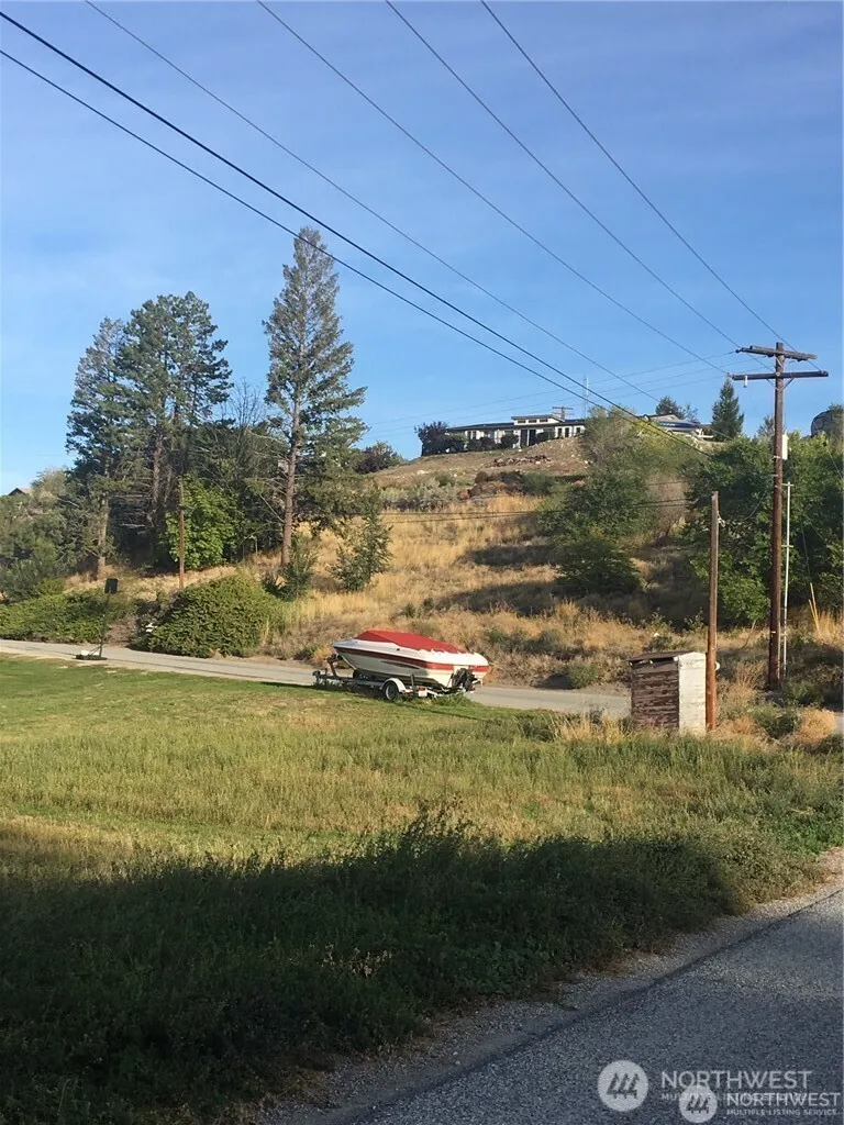 0 NNA Riverview Cemetery Road Chelan, WA 98816