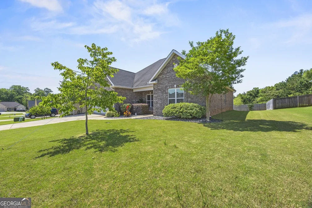 504 Falls DR Bonaire, GA 31005