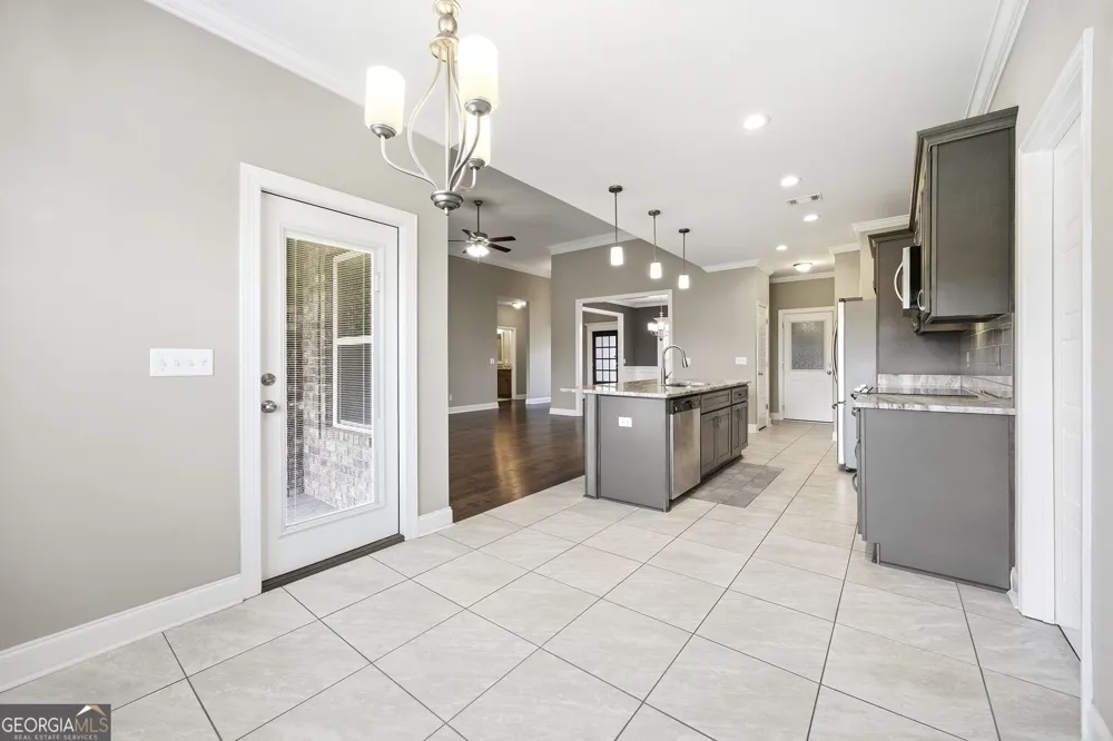 504 Falls DR Bonaire, GA 31005