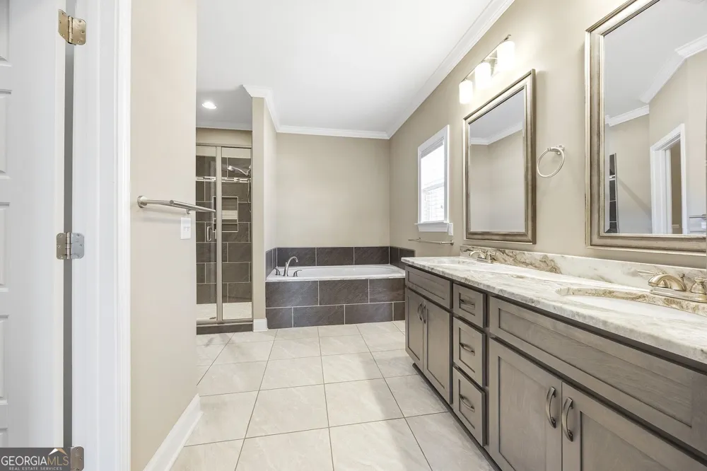 504 Falls DR Bonaire, GA 31005