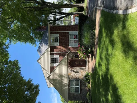 27 Upland Road
