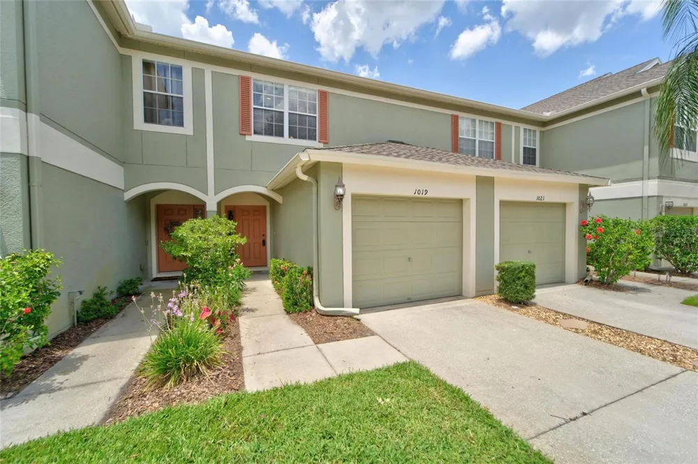 1019 VISTA CAY COURT Brandon, FL 33511