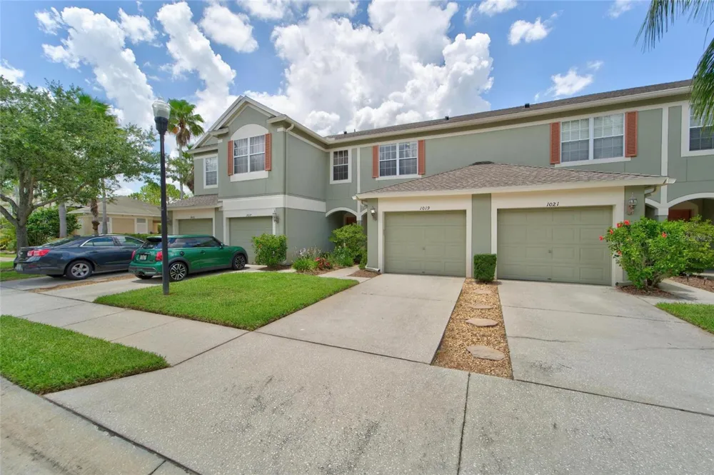 1019 VISTA CAY COURT Brandon, FL 33511