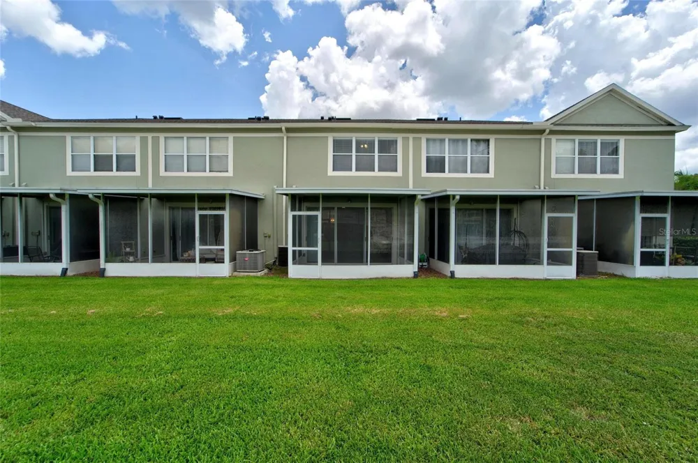1019 VISTA CAY COURT Brandon, FL 33511