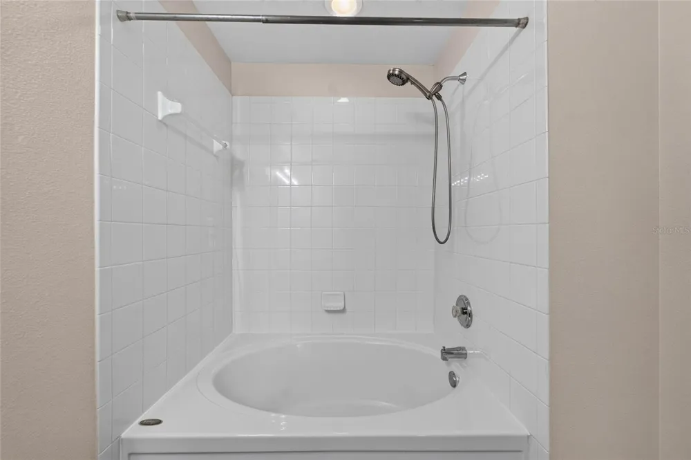 1019 VISTA CAY COURT Brandon, FL 33511
