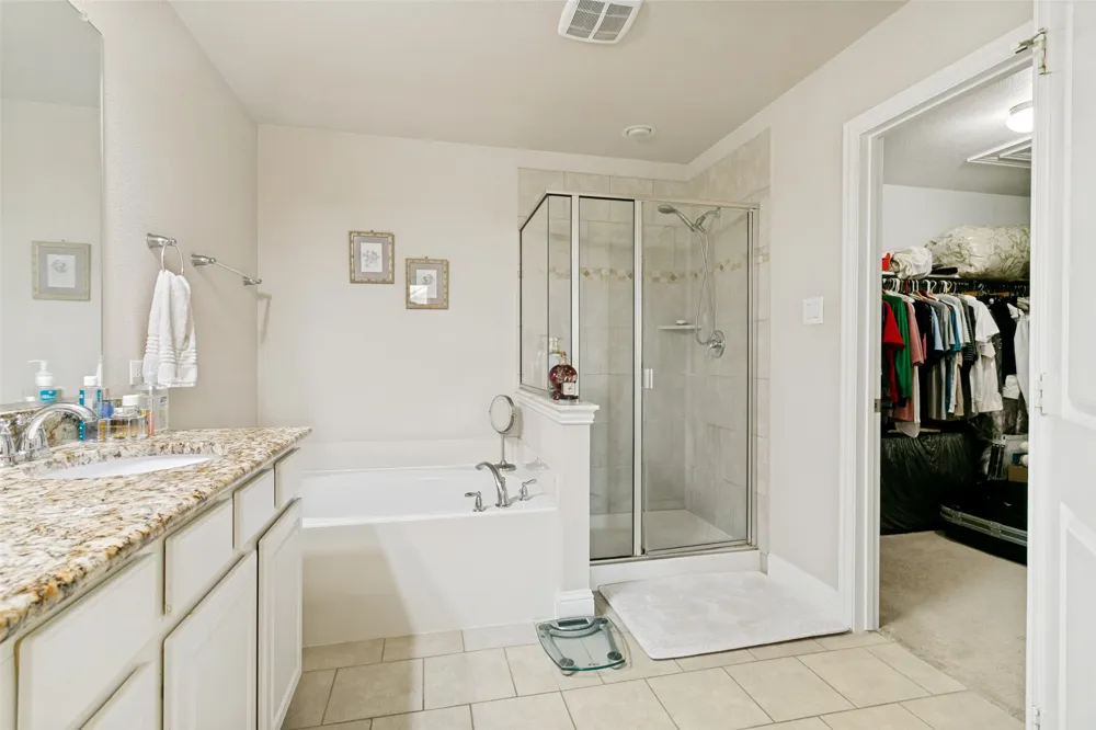 2622 Jackson Drive Lewisville, TX 75067