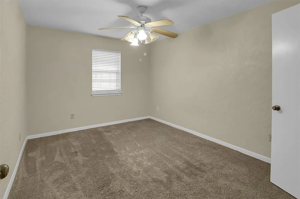 1304 Ward Road #5 Baytown, TX 77520