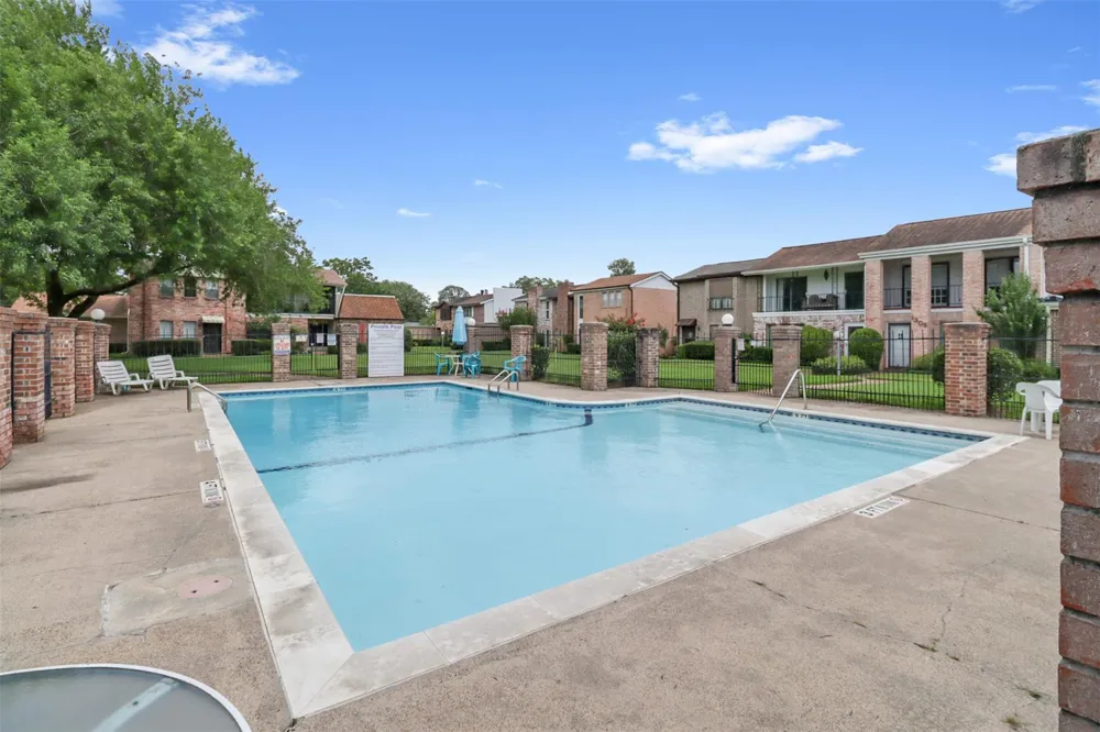 1304 Ward Road #5 Baytown, TX 77520