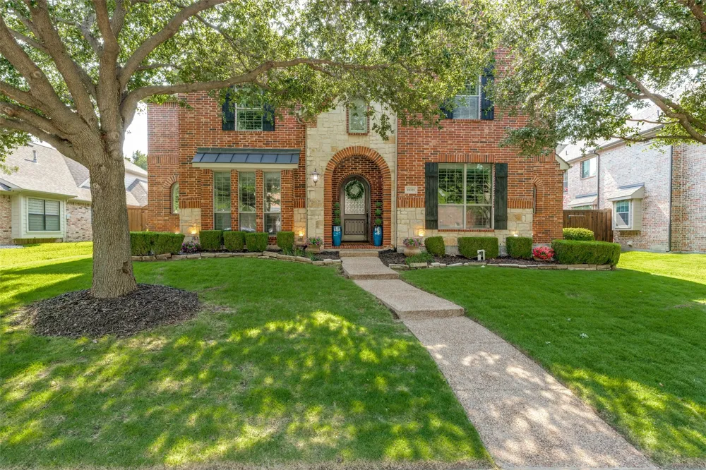 10325 Fire Ridge Drive Frisco, TX 75033