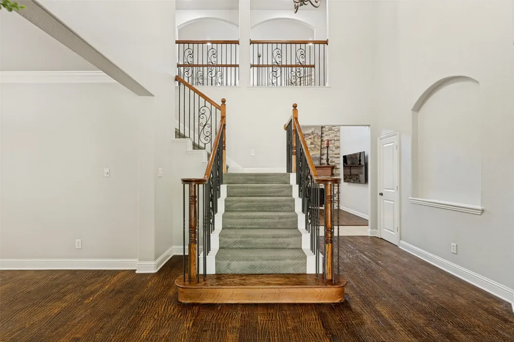 10325 Fire Ridge Drive Frisco, TX 75033