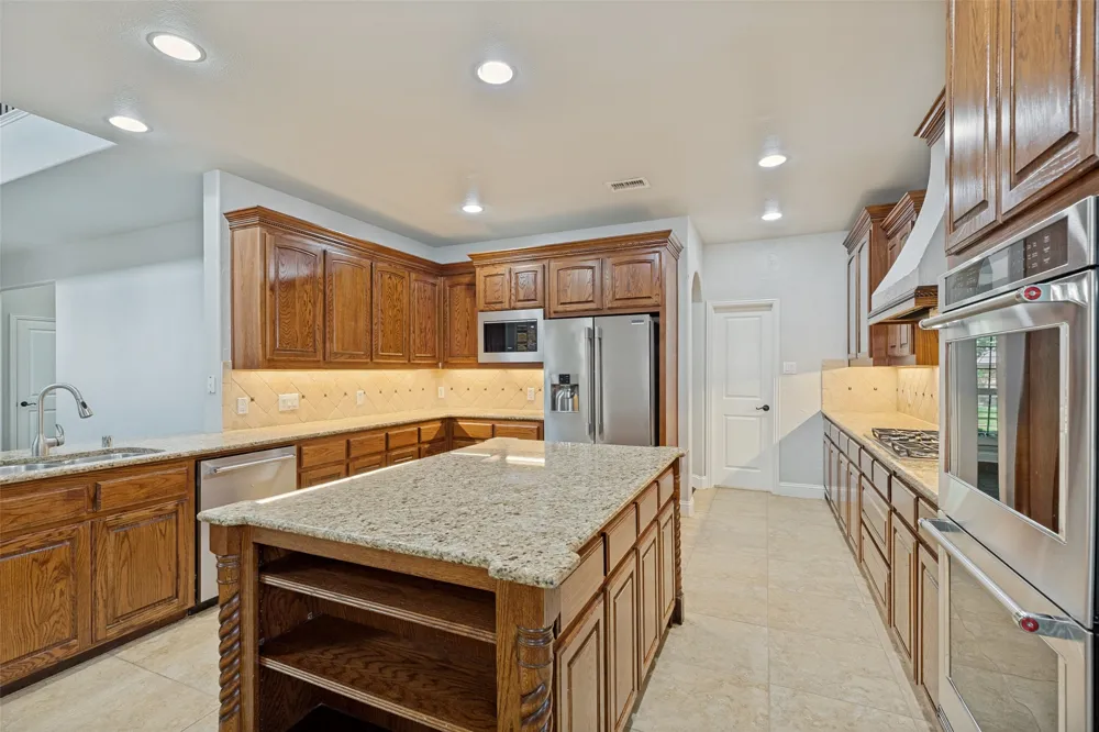 10325 Fire Ridge Drive Frisco, TX 75033