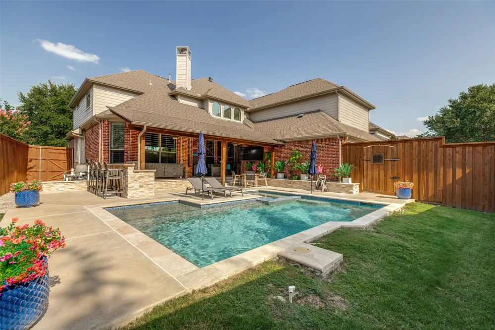 10325 Fire Ridge Drive Frisco, TX 75033