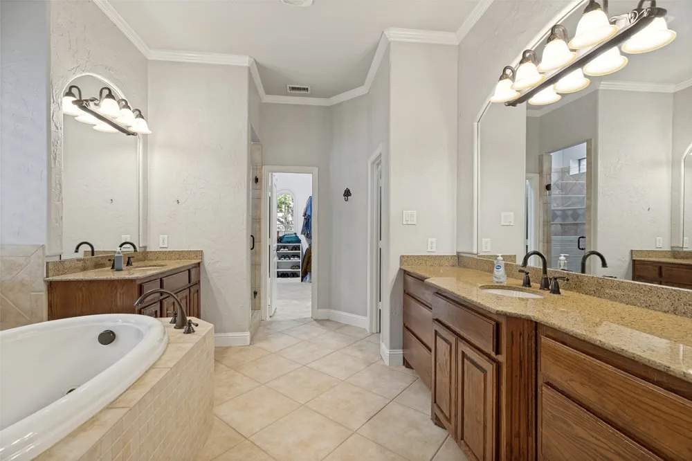 10325 Fire Ridge Drive Frisco, TX 75033