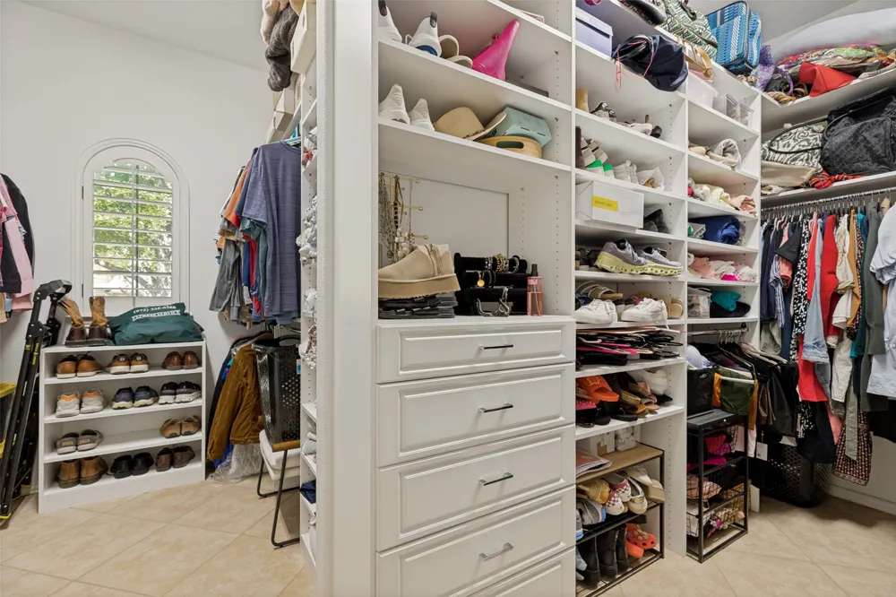 10325 Fire Ridge Drive Frisco, TX 75033