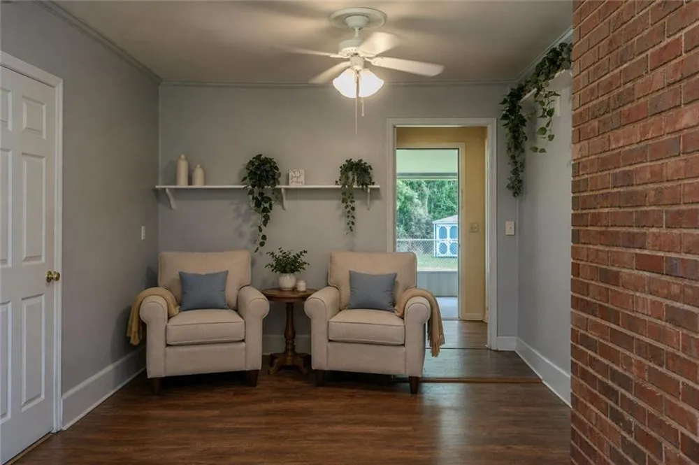 133 English Street E Douglas, GA 31535
