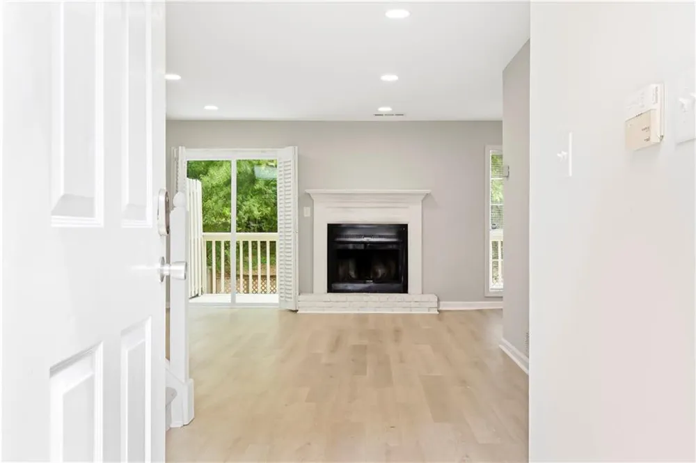 301 Bridge Lane SE #301 Smyrna, GA 30082