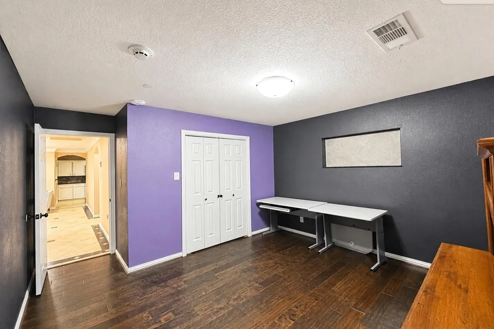 2114 Penny Lake Drive Wallis, TX 77485