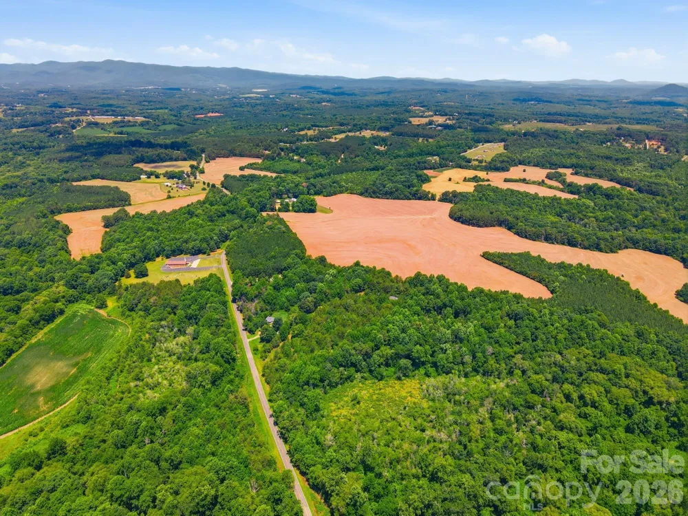 810 Warlick Road Lawndale, NC 28090