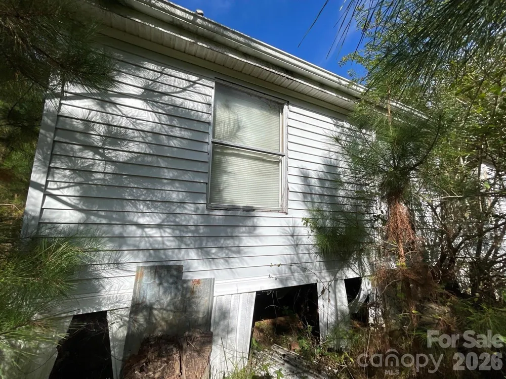 810 Warlick Road Lawndale, NC 28090
