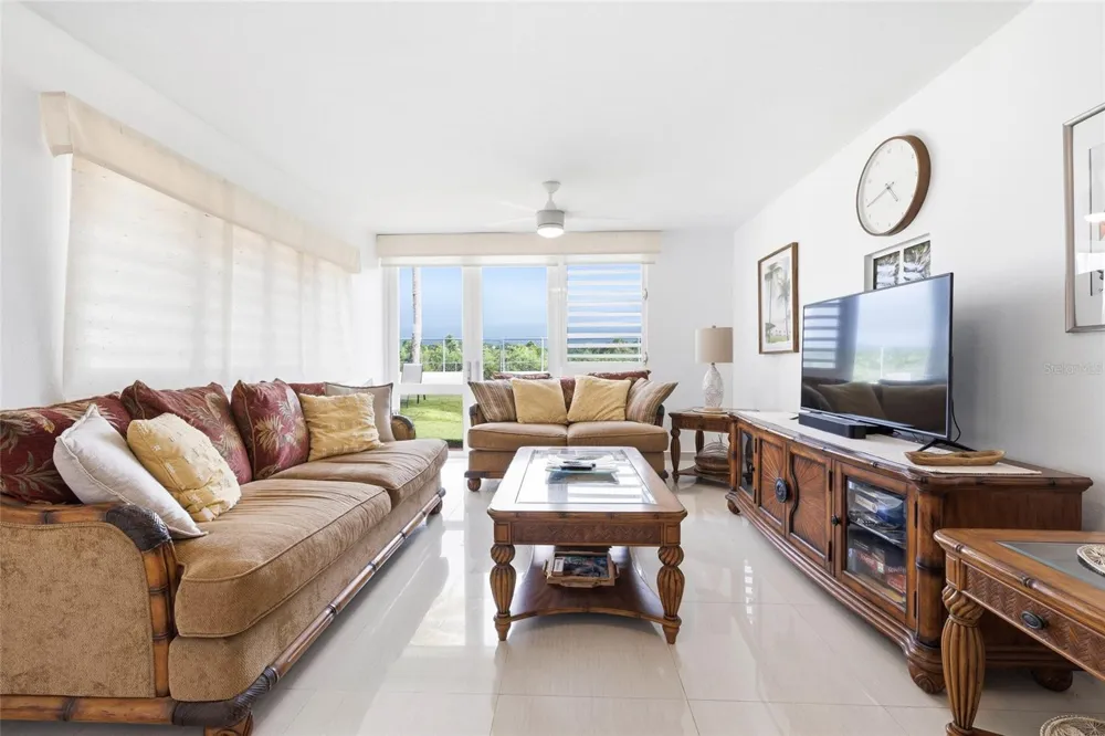 610 CALLE VISTAMAR Rio Grande, PR 00745