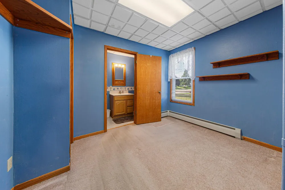 112 4th Street S Gaylord, MN 55334