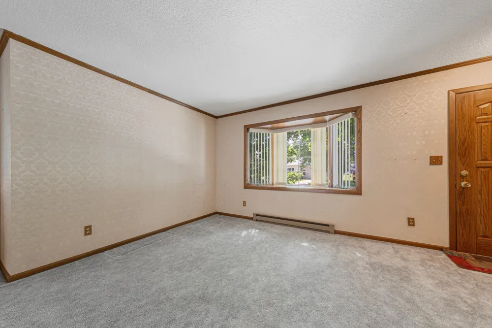 112 4th Street S Gaylord, MN 55334
