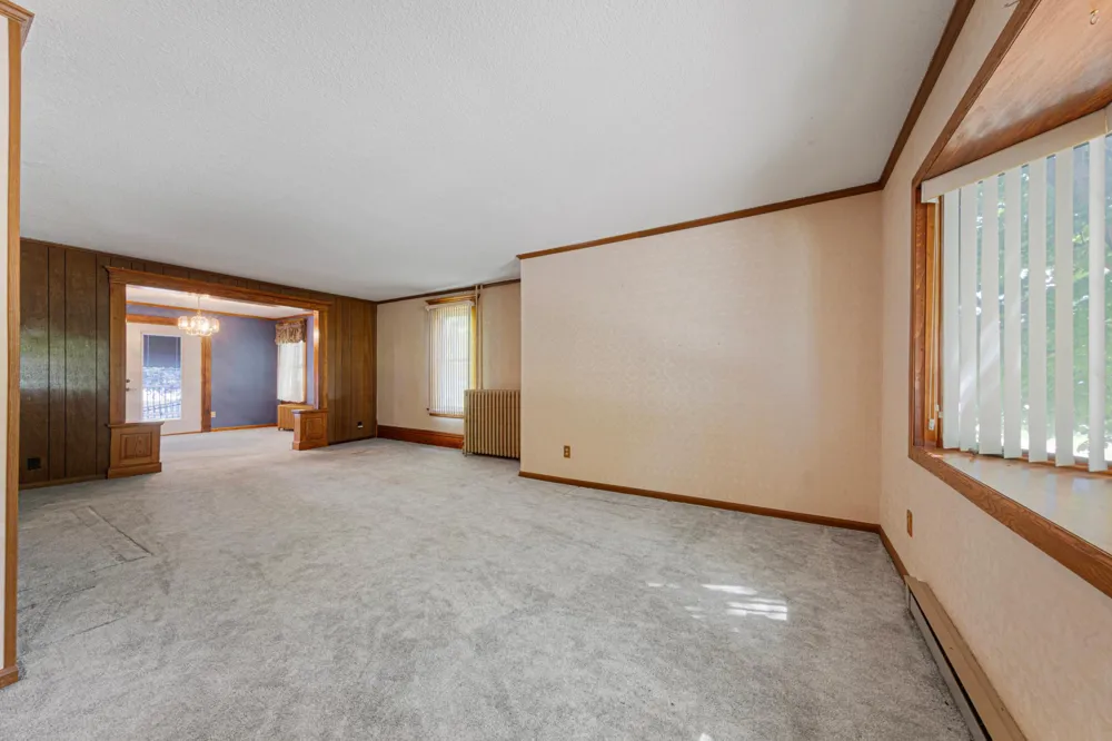 112 4th Street S Gaylord, MN 55334