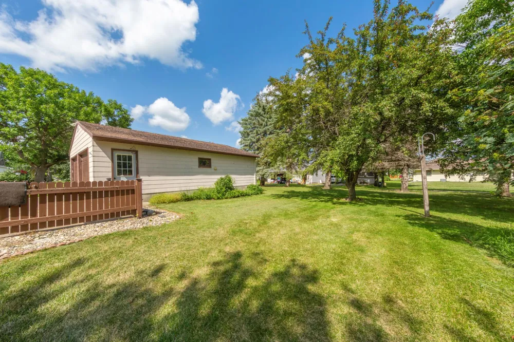 112 4th Street S Gaylord, MN 55334