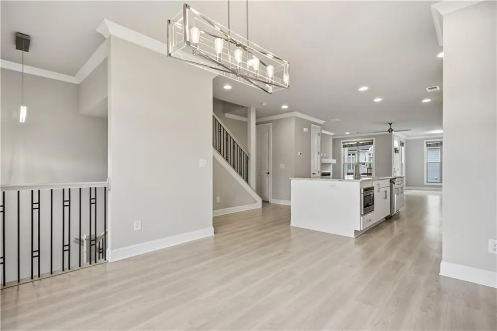 2217 Parkside Glen View #221 Duluth, GA 30097
