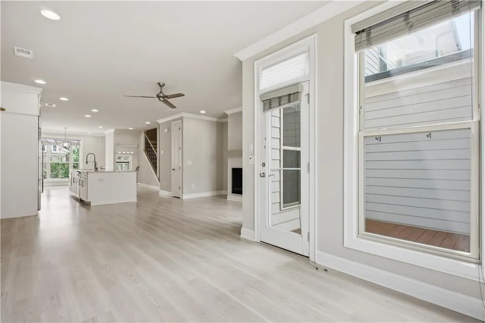 2217 Parkside Glen View #221 Duluth, GA 30097
