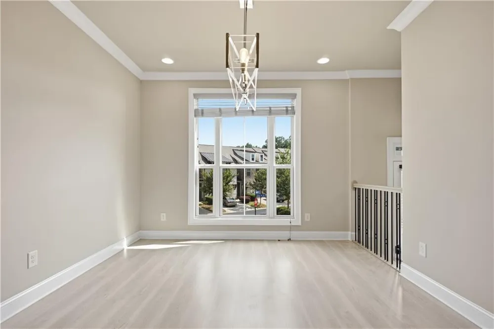 2217 Parkside Glen View #221 Duluth, GA 30097